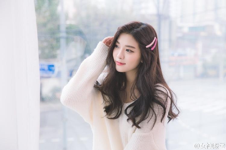 贵州遵义：暑期红色旅游热